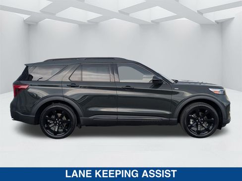 Certified 2023 Ford Explorer ST-Line w/ Class IV Trailer Tow Package RWD image 3