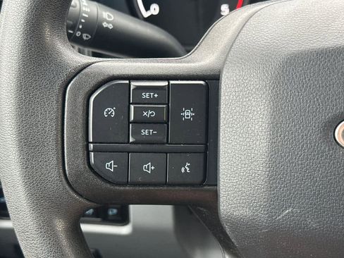 Used 2025 Ford F550 4x4 SuperCab Super Duty w/ XLT Value Package image 24