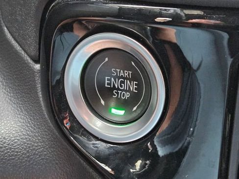 Used 2022 Chevrolet Silverado 1500 ZR2 w/ Technology Package image 21