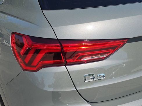 Certified 2023 Audi Q3 2.0T Premium Plus w/ Premium Plus Package image 34