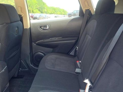 Used 2013 Nissan Rogue S w/ Special Edition Pkg AWD/4WD image 15