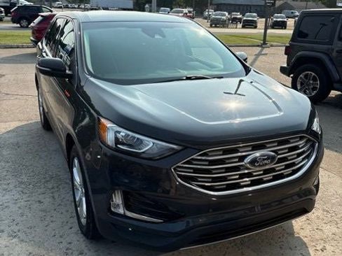 Used 2021 Ford Edge Titanium AWD/4WD image 8