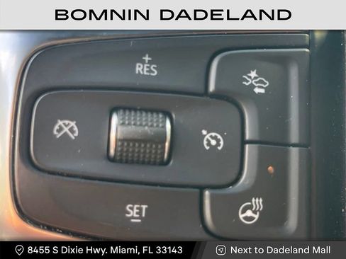 Used 2021 Chevrolet Blazer Premier w/ Driver Confidence II Package FWD image 18