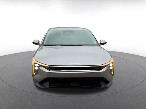 Used 2025 Kia K4 FWD image 3