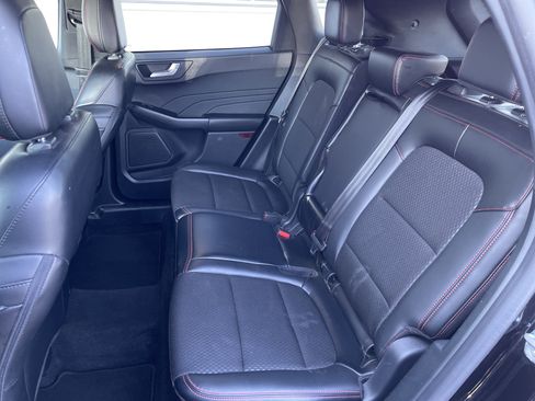 Used 2025 Ford Escape ST-Line image 36