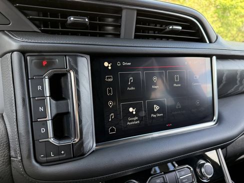 Certified 2024 GMC Yukon XL Denali image 36