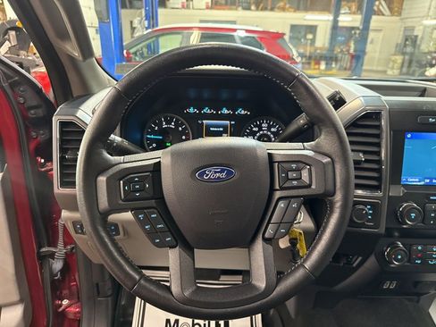 Used 2019 Ford F150 XLT w/ Equipment Group 302A Luxury image 15