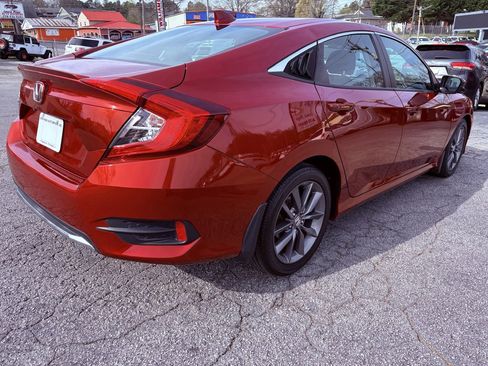 Used 2020 Honda Civic EX image 5