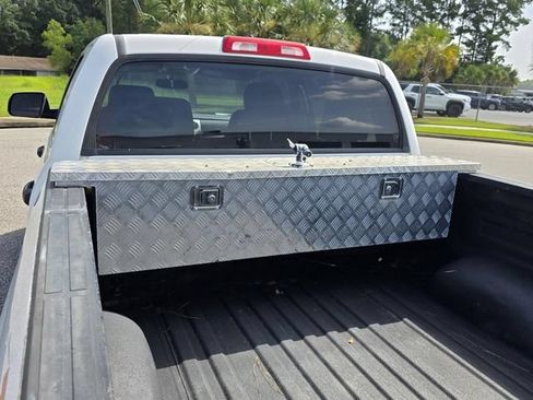 Used 2016 Toyota Tundra SR5 w/ SR5 Upgrade Package AWD/4WD image 29