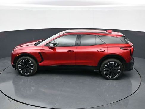 Used 2024 Chevrolet Blazer EV RS image 39