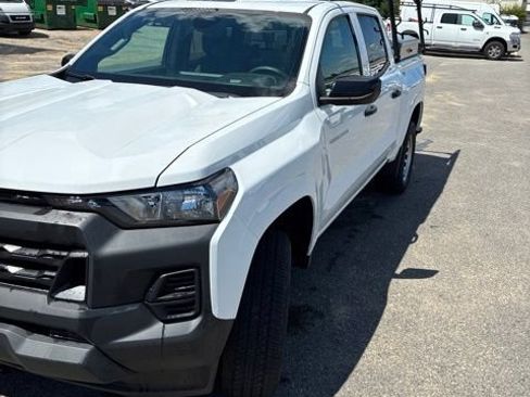 Used 2024 Chevrolet Colorado W/T w/ Safety Package RWD image 4