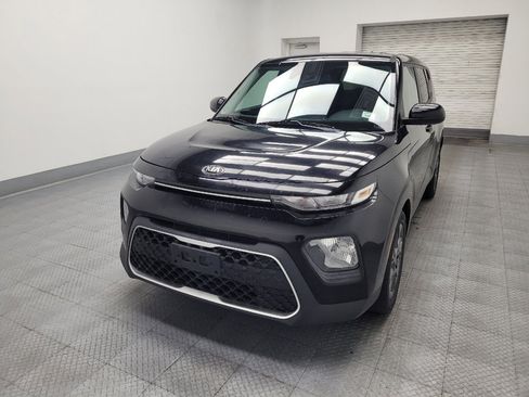 Used 2021 Kia Soul S FWD image 15