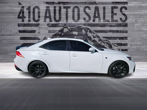 Used 2018 Lexus IS 350 AWD image 2