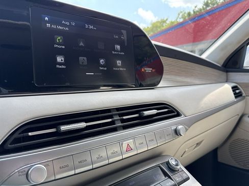 Used 2020 Hyundai Palisade SEL w/ Premium Package FWD image 16