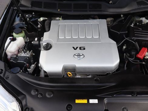 Used 2012 Toyota Avalon FWD image 38