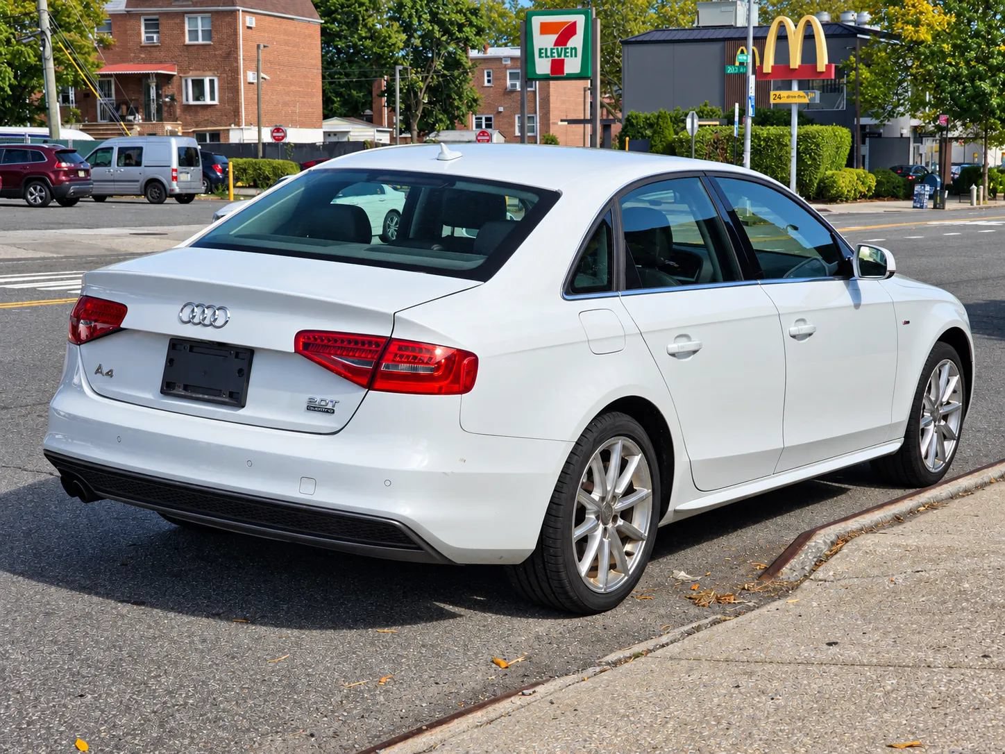 Used 2016 Audi A4 2.0T Premium Plus w/ Technology Package AWD/4WD image 8