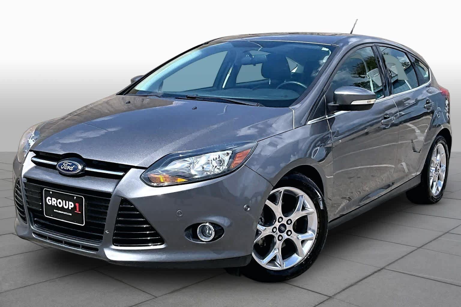 Used 2013 Ford Focus Titanium FWD image 35