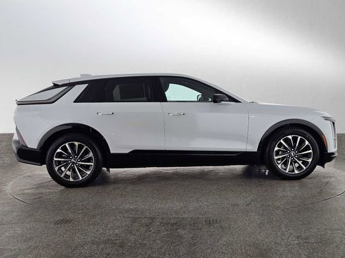 New 2026 Cadillac Lyriq Sport image 2