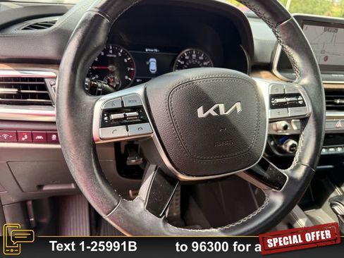 Used 2022 Kia Telluride SX w/ SX Prestige Package image 20
