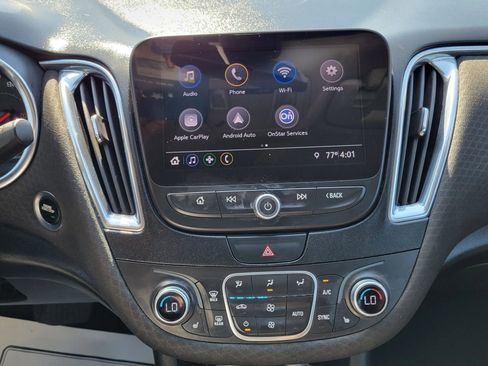 Used 2019 Chevrolet Malibu LT FWD image 15