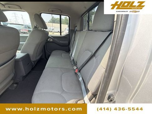 Used 2019 Nissan Frontier SV AWD/4WD image 22