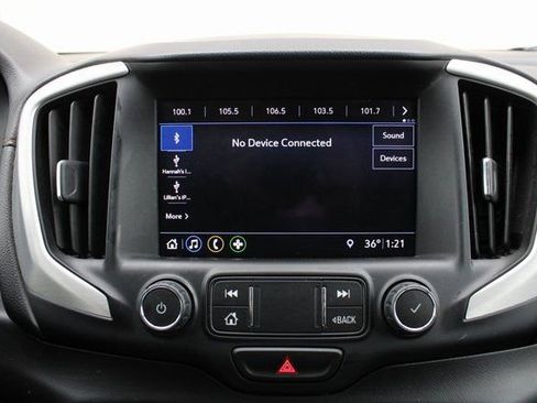 Used 2019 GMC Terrain SLT w/ Preferred Package image 17