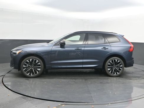 New 2026 Volvo XC60 B5 Ultra w/ Protection Package Premier AWD/4WD image 2