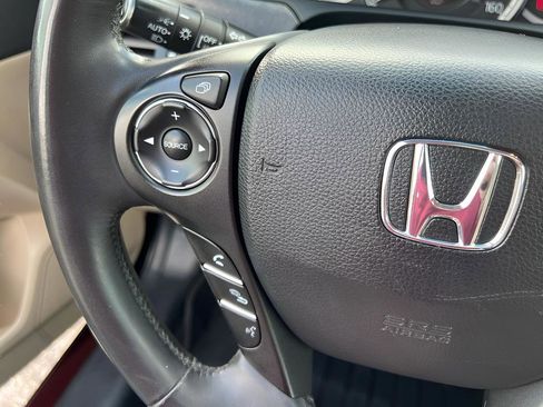 Used 2014 Honda Accord EX-L image 39