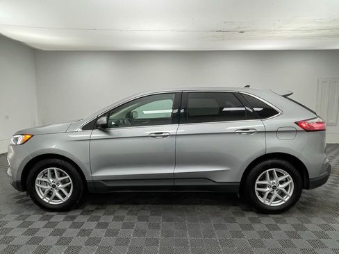 Used 2024 Ford Edge SEL AWD/4WD image 11
