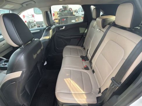 Used 2021 Ford Escape SEL image 16