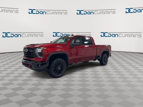 Used 2025 Chevrolet Silverado 2500 LTZ w/ Trail Boss Package AWD/4WD image 4