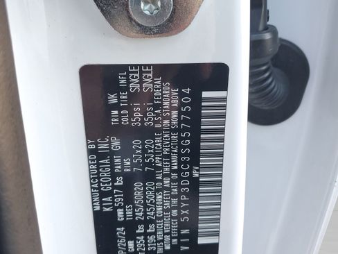 Certified 2025 Kia Telluride EX X-Line image 33