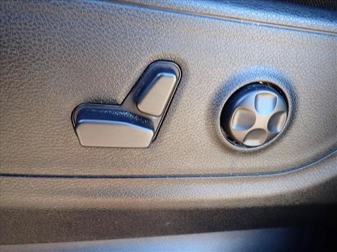Used 2020 RAM 1500 Rebel w/ Rebel Level 2 Equipment Group AWD/4WD image 11