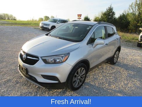 Used 2017 Buick Encore Preferred image 1