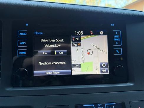 Used 2015 Toyota Sienna SE w/ SE Preferred Package image 13