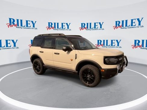 New 2025 Ford Bronco Sport Badlands w/ Sasquatch Badlands Package image 3