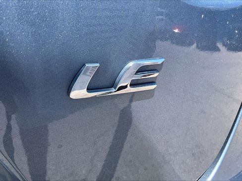 Used 2024 Toyota Corolla LE FWD image 9