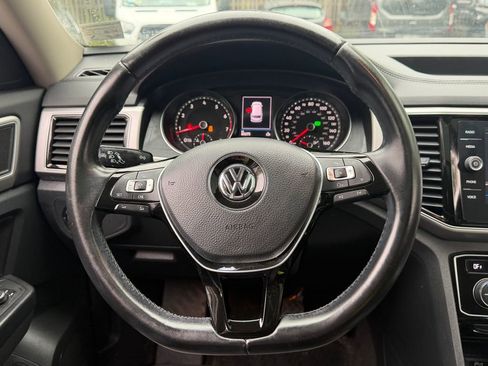 Used 2018 Volkswagen Atlas SEL AWD/4WD image 27