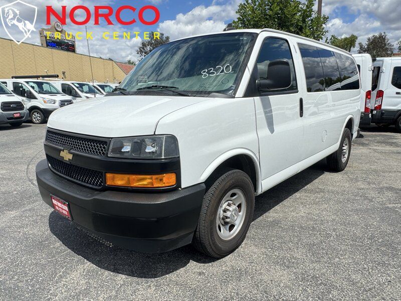 Used 2021 Chevrolet Express 3500 LS RWD image 6