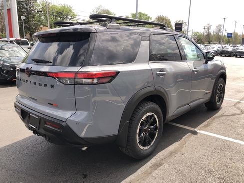 New 2026 Nissan Pathfinder Rock Creek w/ Rock Creek Premium Package AWD/4WD image 13