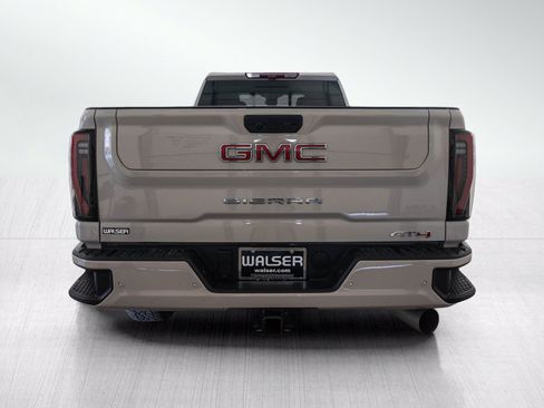 Used 2026 GMC Sierra 2500 AT4 w/ Technology Package AWD/4WD image 4