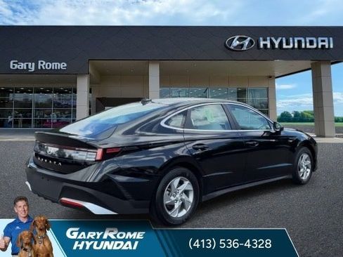 Used 2025 Hyundai Sonata SE FWD image 8