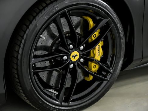 Used 2016 Ferrari 488 Spider RWD image 18