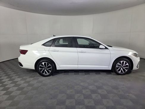 Used 2025 Volkswagen Jetta S FWD image 5