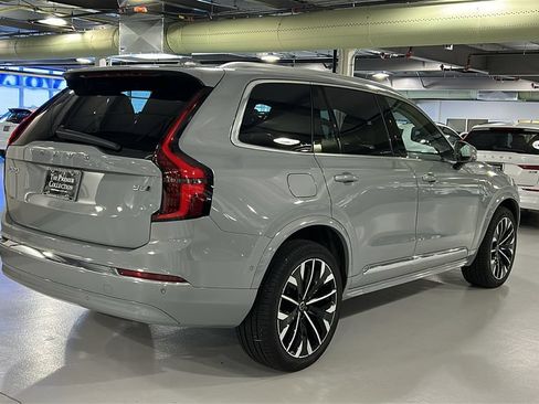 Used 2026 Volvo XC90 B6 Plus w/ Protection Package AWD/4WD image 4