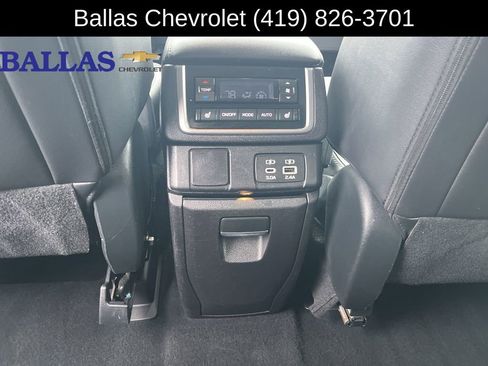 Used 2023 Subaru Ascent Limited image 21