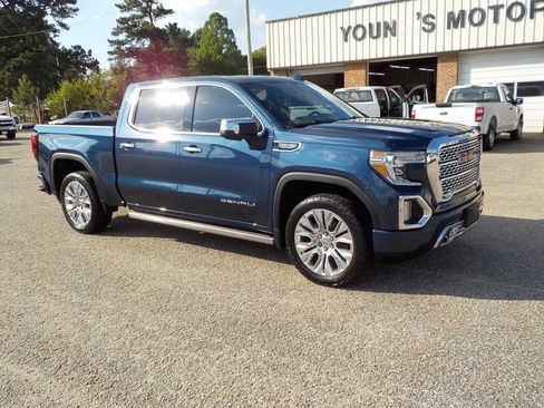 Used 2022 GMC Sierra 1500 Denali w/ Denali Premium Package AWD/4WD image 8