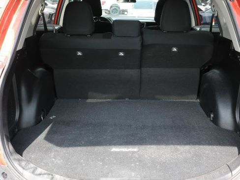 Used 2015 Toyota RAV4 LE AWD/4WD image 18