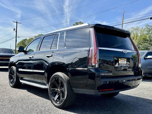 Used 2018 Cadillac Escalade 4WD image 47