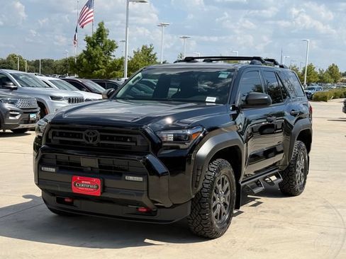 Used 2026 Toyota 4Runner SR5 AWD/4WD image 9